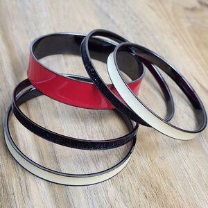 💜Red, Cream, & Sparkly Black 5-Piece Bangle Bracelet Set
